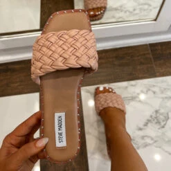 SANTINA NATURAL - SM REBOOTED -Steve Madden Shop 26SMUS1100x1100