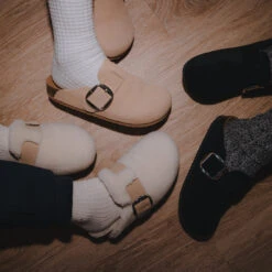 SOCIAL BLACK SUEDE - SM REBOOTED -Steve Madden Shop SM 2022 ROOSEVELT ISLAND 34 5b485eba b119 4459 b75b a5b2be764cd9