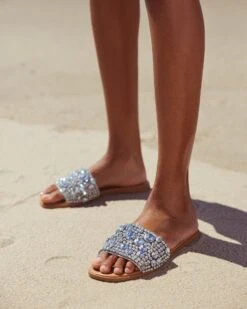 KNICKY RHINESTONES -Steve Madden Shop SM 2024 JULY DTC 01 KNICKY 0155 CROPPED