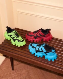 PONCE NEON GREEN -Steve Madden Shop SM 2024 NOVEMBER DTC 10 PONCE 0573 CROPPED 0d55825f a701 4e7a 8c72 d283a6901852