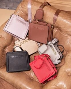 EVELYN BAG BLACK -Steve Madden Shop SM 2024 NOVEMBER DTC 17 BEVELYN 0551 911b3a59 0255 46ff aa33 2dafdb8538a1