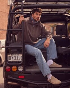 WILDERR TAUPE SUEDE -Steve Madden Shop SM 2024 Q4 MENS 02 WILDERR 0037 acf0b7a8 cbd9 47d2 bf4d 7d025a36ff3f