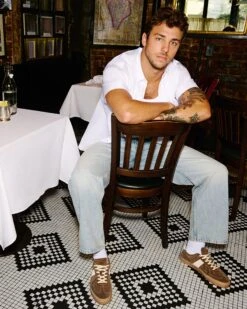 BRADY TAUPE SUEDE -Steve Madden Shop SM 2025 FALL DOMESTIC BRADY BROWN 012