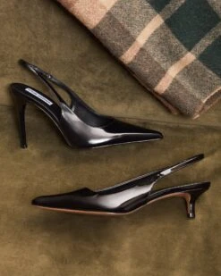 REYES BLACK BOX -Steve Madden Shop SM 2025 JANUARY DTC 19 REYES KITTIE 0656