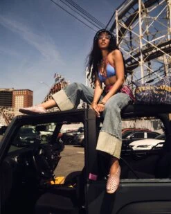 GROVE CLEAR -Steve Madden Shop SM 2025 SUMMER DOMESTIC RETAIL BEACH 03 GROVE