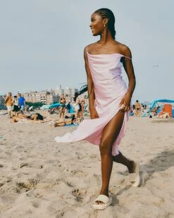 BEACHY NATURAL -Steve Madden Shop SM JULY DTC 2025 10 BEACHY 175