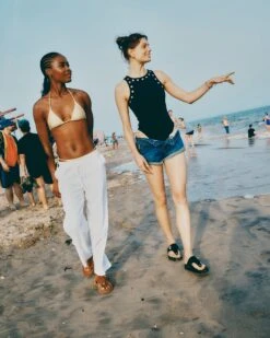 THONA BLACK SUEDE -Steve Madden Shop SM JULY DTC 2025 17 THONA 193 5159b734 2268 4b70 9a5a f7b83632e244