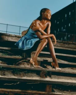 BRI FLORAL -Steve Madden Shop SM JULY DTC 2025 21 BRI 051 c98b6658 a49b 4f10 afac e3760c614f47