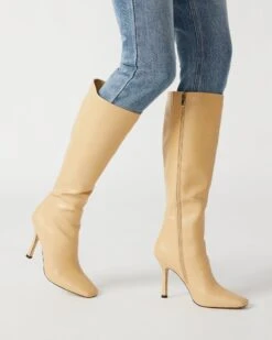 KALANI BUTTER -Steve Madden Shop STEVEMADDEN APPAREL KALANI BUTTER 04