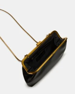 KISSES BAG BLACK -Steve Madden Shop STEVEMADDEN HANDBAGS BKISSES BLACK 05