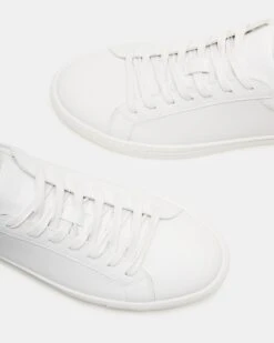 BONDD WHITE LEATHER -Steve Madden Shop STEVEMADDEN MENS BONDD WHITE LEATHER 04 9d3c18d7 f2c4 4507 bd32 d5e65836a4c2