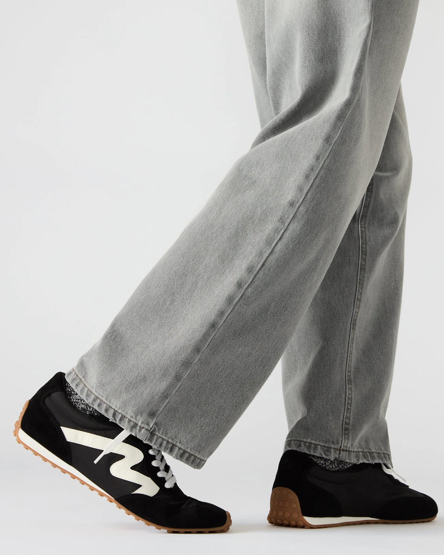 CYRUS BLACK 2 CYRUS BLACK - Image 2