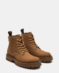 FINTAN WHEAT NUBUCK -Steve Madden Shop STEVEMADDEN MENS FINTAN WHEAT NUBUCK 01