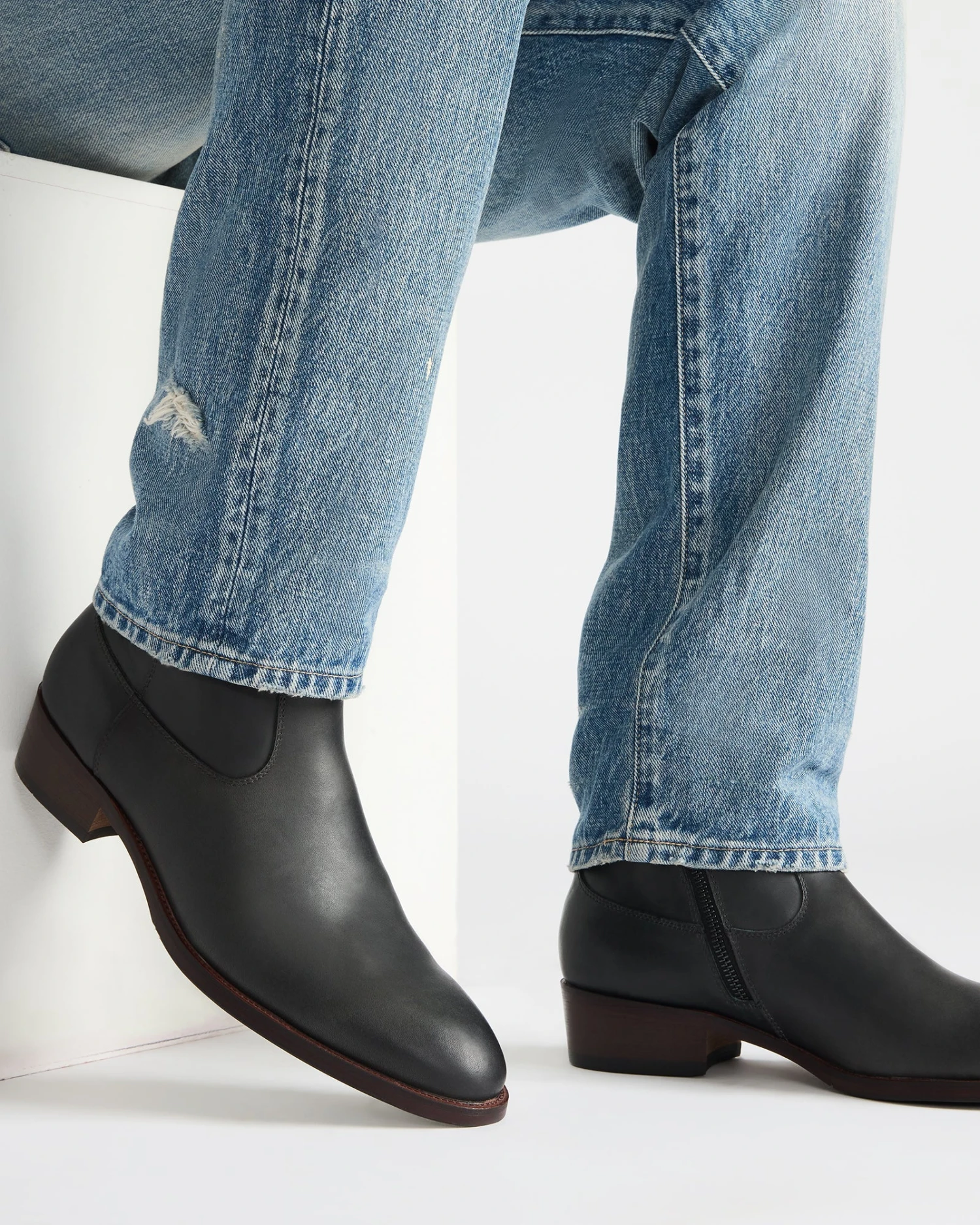 HENDRIK BLACK LEATHER 2 HENDRIK BLACK LEATHER - Image 2