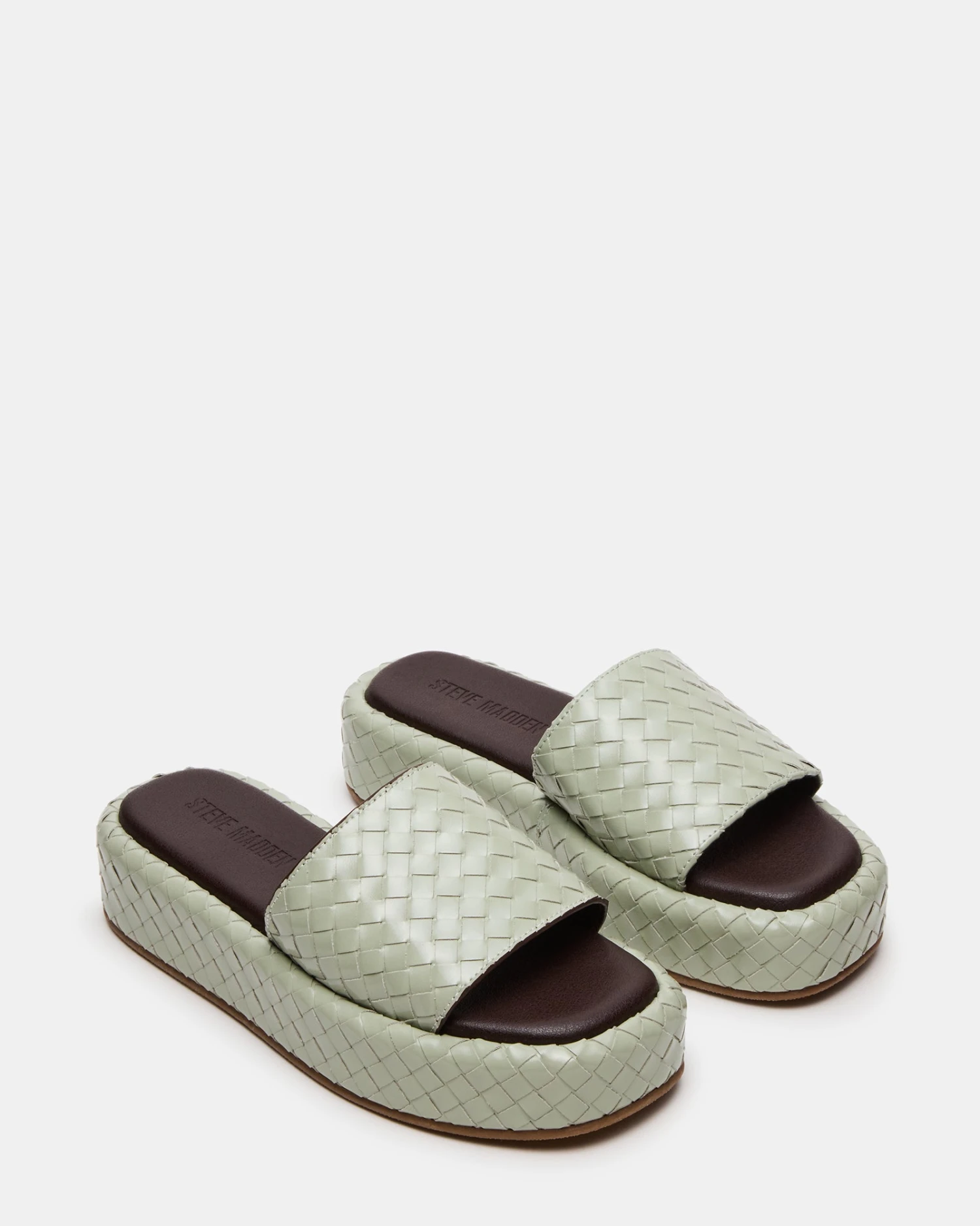 BEACHY QUILTED PISTACHIO 2 BEACHY QUILTED PISTACHIO - Image 2