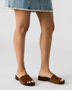 CENTO BLACK COW PRINT -Steve Madden Shop STEVEMADDEN SHOES CENTO CHESTNUT SUEDE 0130 3a70da6e 10ad 4165 8e5e 47cd177be472