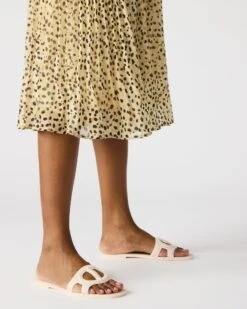 JELLIE BONE -Steve Madden Shop STEVEMADDEN SHOES JELLIE BONE 3017 22ab6b66 aec3 40c6 8481 b9a9c4a41904