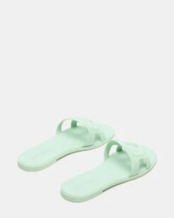 JELLIE PISTACHIO -Steve Madden Shop STEVEMADDEN SHOES JELLIE LIGHT GREEN 03