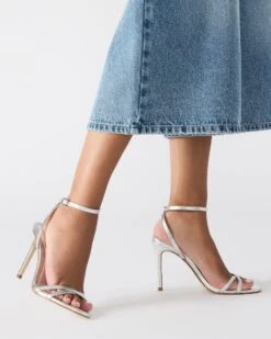 JYPSEY SILVER LEATHER -Steve Madden Shop STEVEMADDEN SHOES JYPSEY SILVER LEATHER 14741