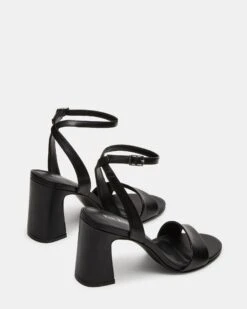 LARAH BLACK LEATHER -Steve Madden Shop STEVEMADDEN SHOES LARAH BLACK LEATHER 03