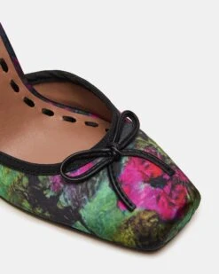 LARINA FLORAL SATIN -Steve Madden Shop STEVEMADDEN SHOES LARINA FLORAL SATIN 06