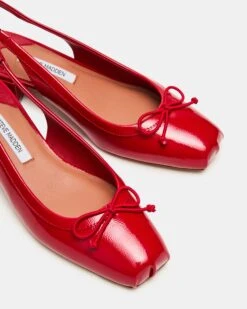 LOVED RED CRINKLE PATENT 7 LOVED RED CRINKLE PATENT -Steve Madden Shop STEVEMADDEN SHOES LOVED RED CRINKLE 03