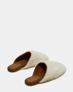 PEARSON FAUX FUR CREAM 9 PEARSON FAUX FUR CREAM -Steve Madden Shop STEVEMADDEN SHOES PEARSON F CREAM 02
