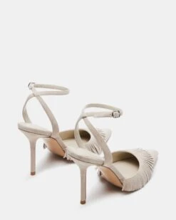 QUALLEY SAND SUEDE -Steve Madden Shop STEVEMADDEN SHOES QUALLEY SAND SUEDE 03