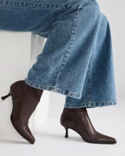 STASIA BLACK 11 STASIA BLACK -Steve Madden Shop STEVEMADDEN SHOES STASIA BROWN 1520 50a45c04 1536 4422 a416 72fd4c468c52